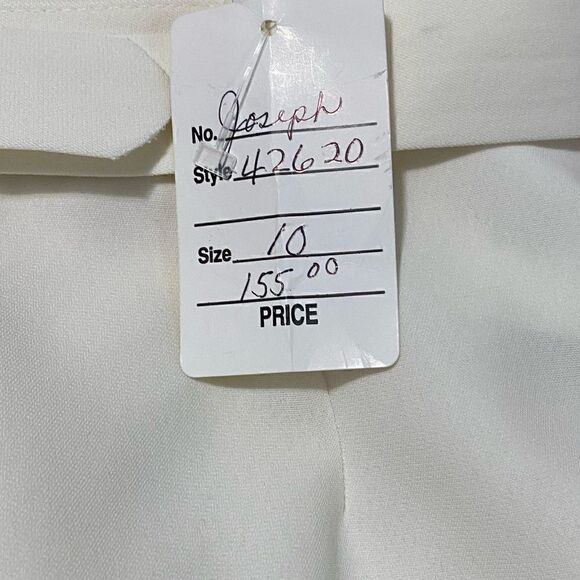 JOSEPH RIBKOFF white skirt with belt and dangled pearls - Picture 7 of 7